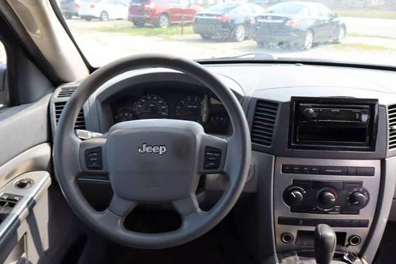 JEEP GRAND CHEROKEE 2005 1J4GR48KX5C723436 image